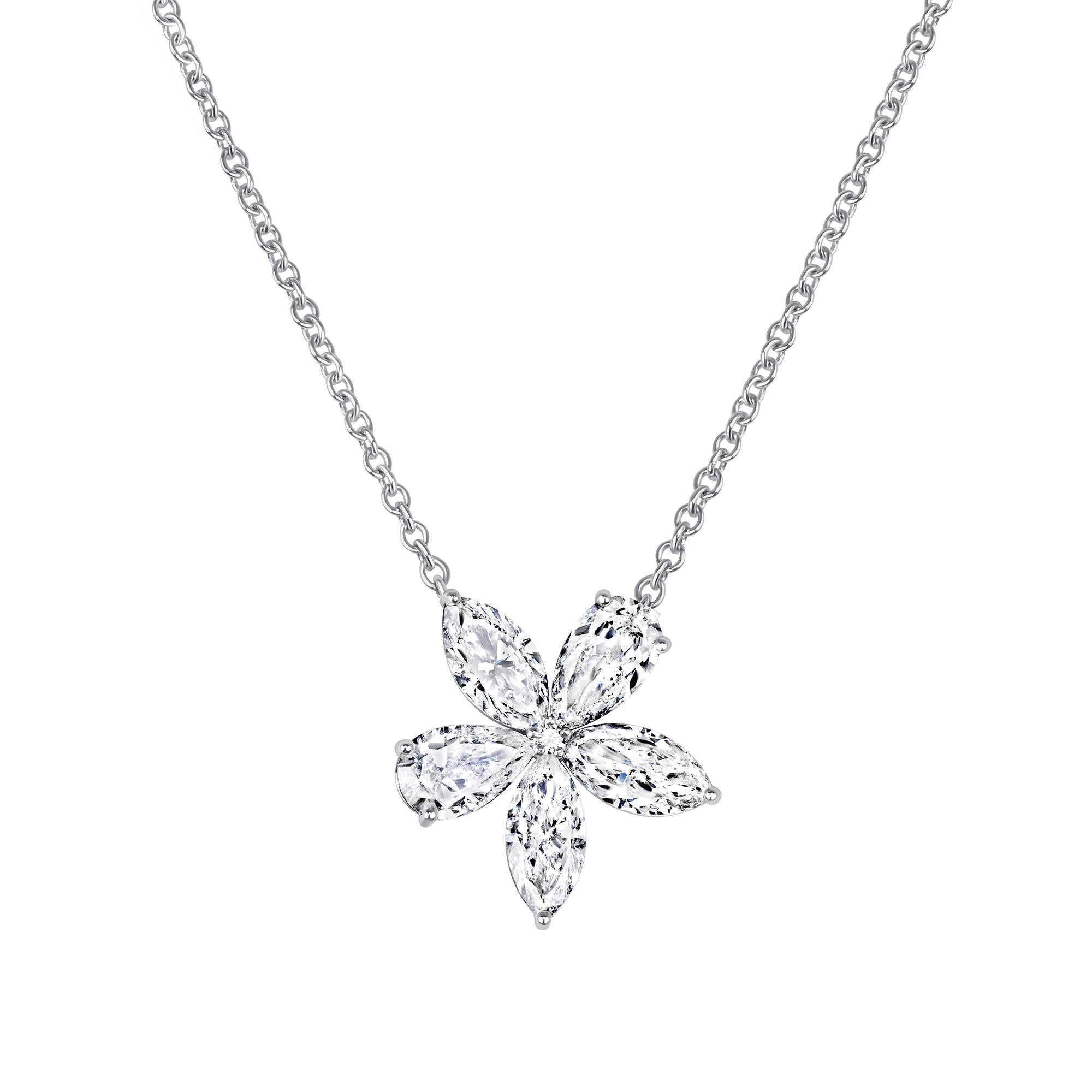 Donna Ciondolo con diamante marquise e pera da 2,58 CTW in oro bianco 14K in vendita