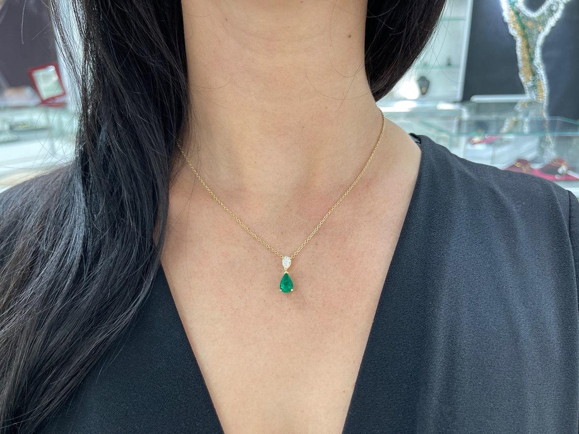 Modern 2.58tcw 18K AAA+ Colombian Emerald Pear & Diamond Necklace  For Sale