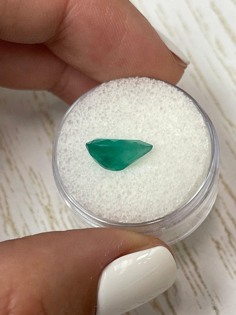 De las mujeres Esmeralda verde colombiana de 2,59 quilates 11x8 - Lágrima talla pera Birthstone de mayo en venta