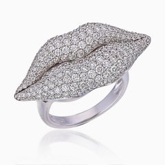 2.59 Carat Diamond Lips Cocktail Ring in 18 Karat White Gold