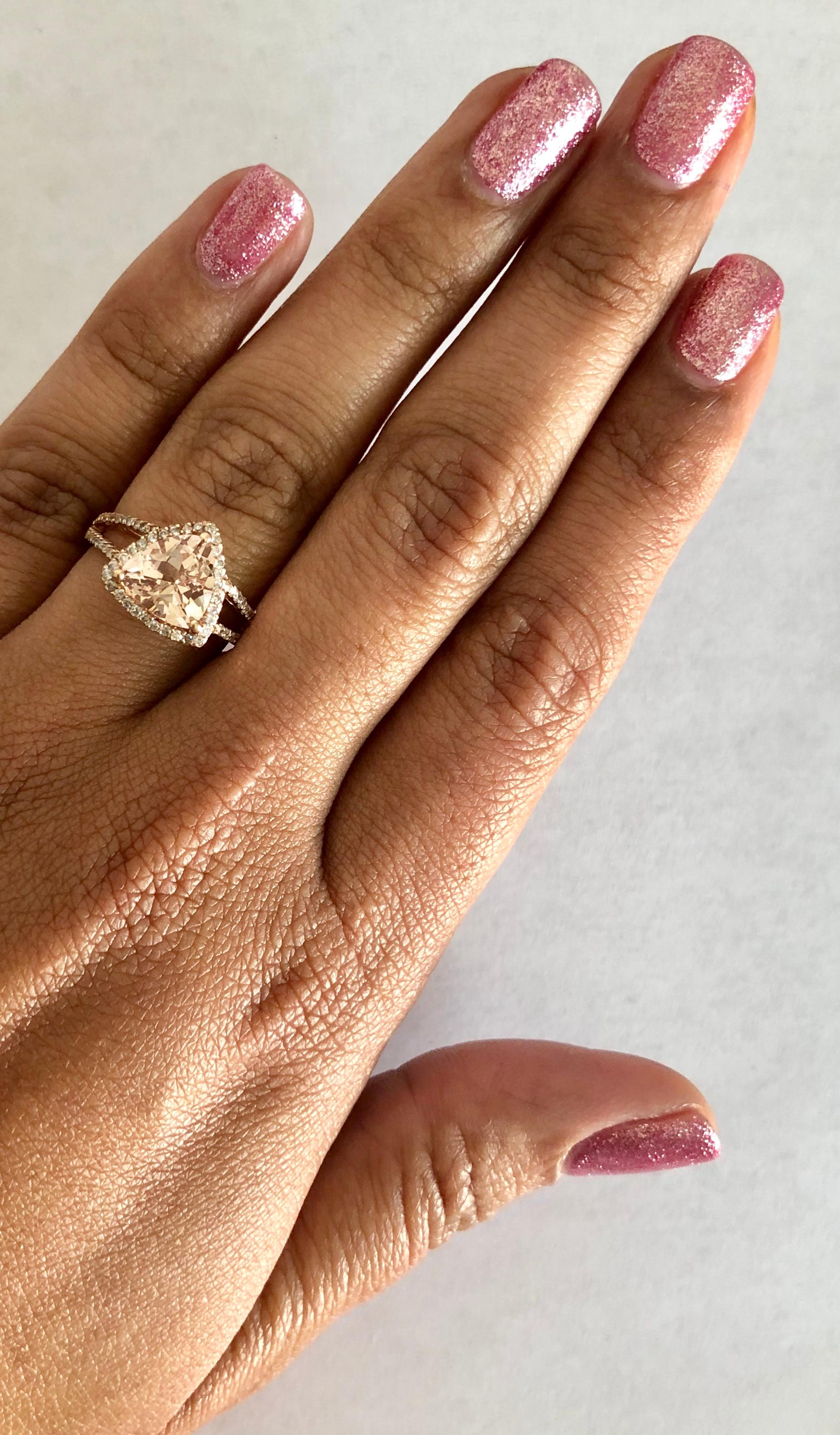 2.59 Carat Morganite Diamond 14 Karat Rose Gold Cocktail Ring In New Condition For Sale In Los Angeles, CA