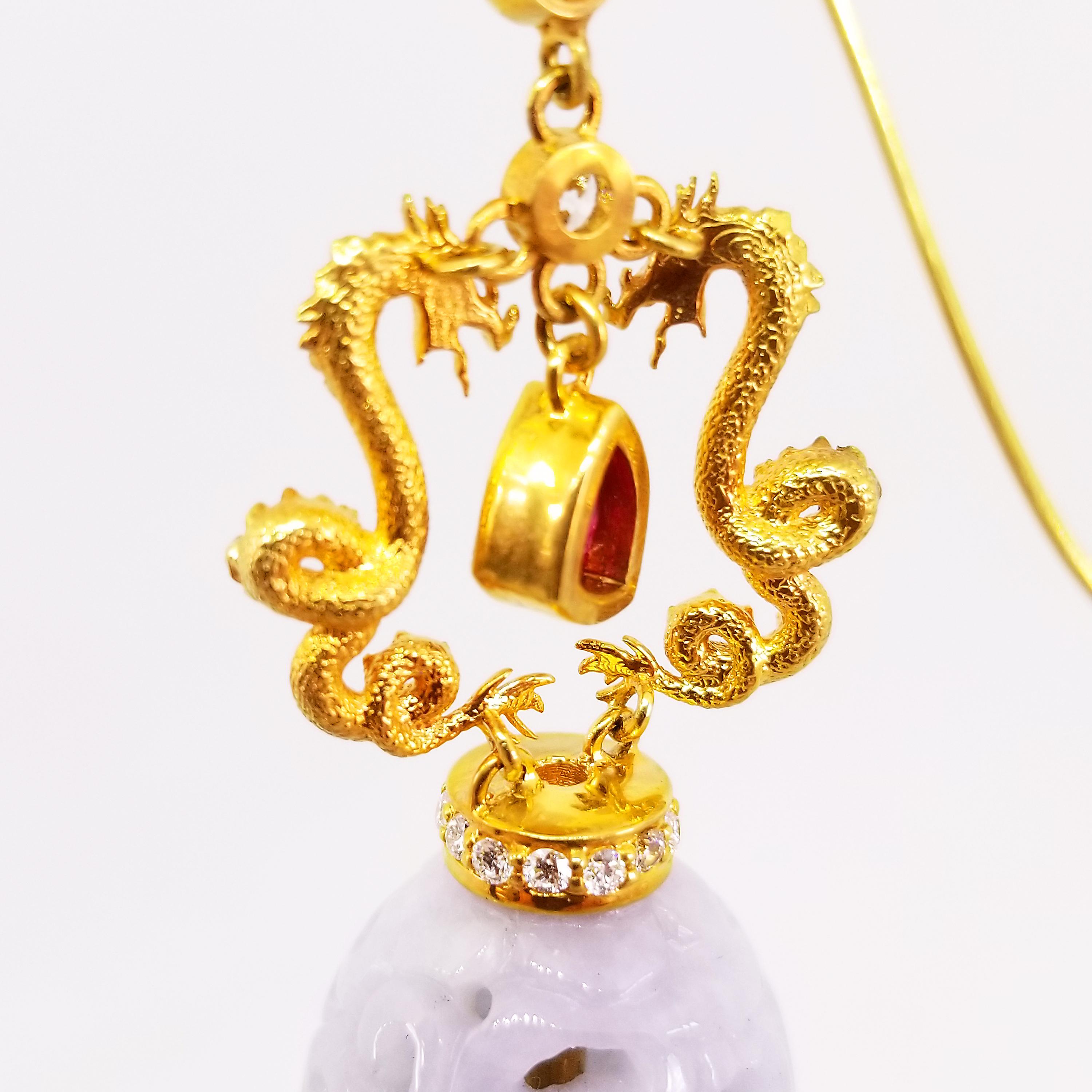 Pendientes Colgantes de Jade Lavanda Natural con Diamante y Rubí Rojo del Año del Dragón en venta 6