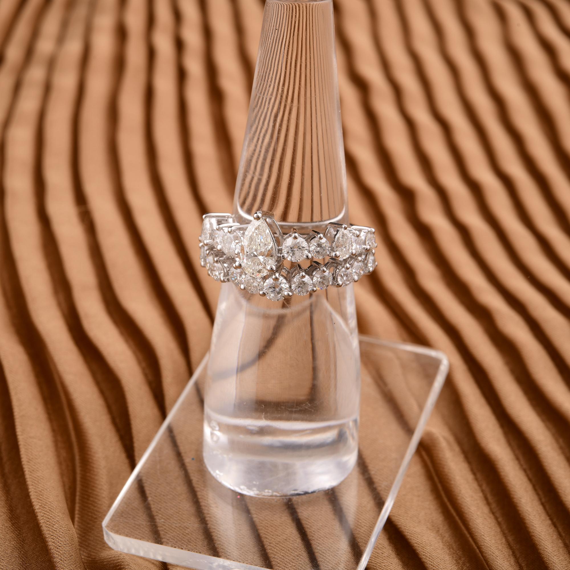 Women's 2.59 Ct. Pear & Round Diamond Wedding Two Rings Set 18 Karat White Gold Jewelry For Sale
