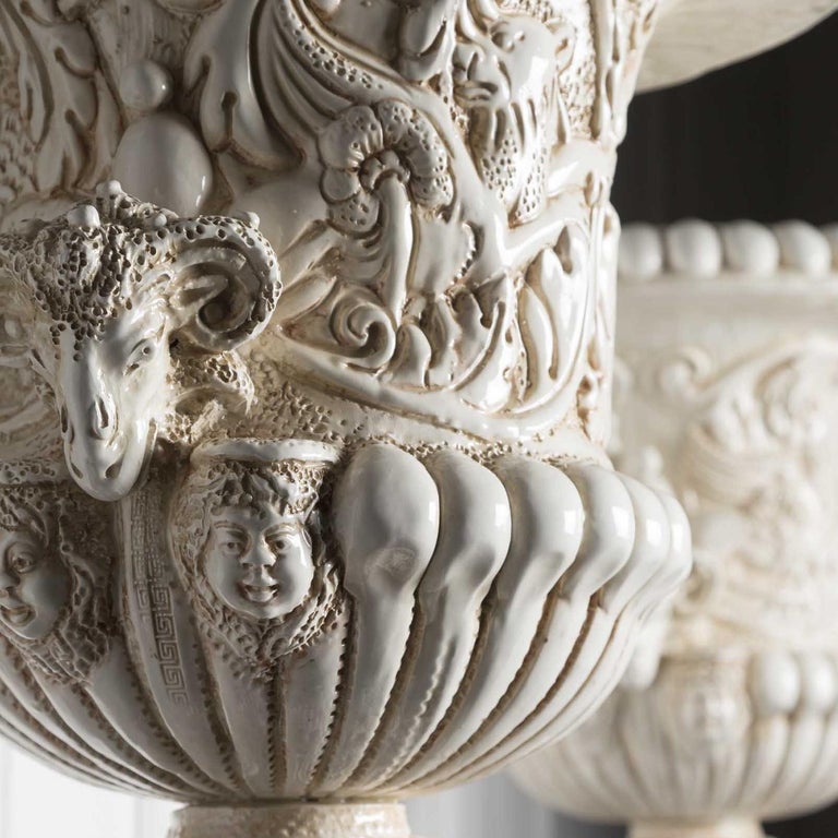 2592 Majolica Vase For Sale at 1stDibs