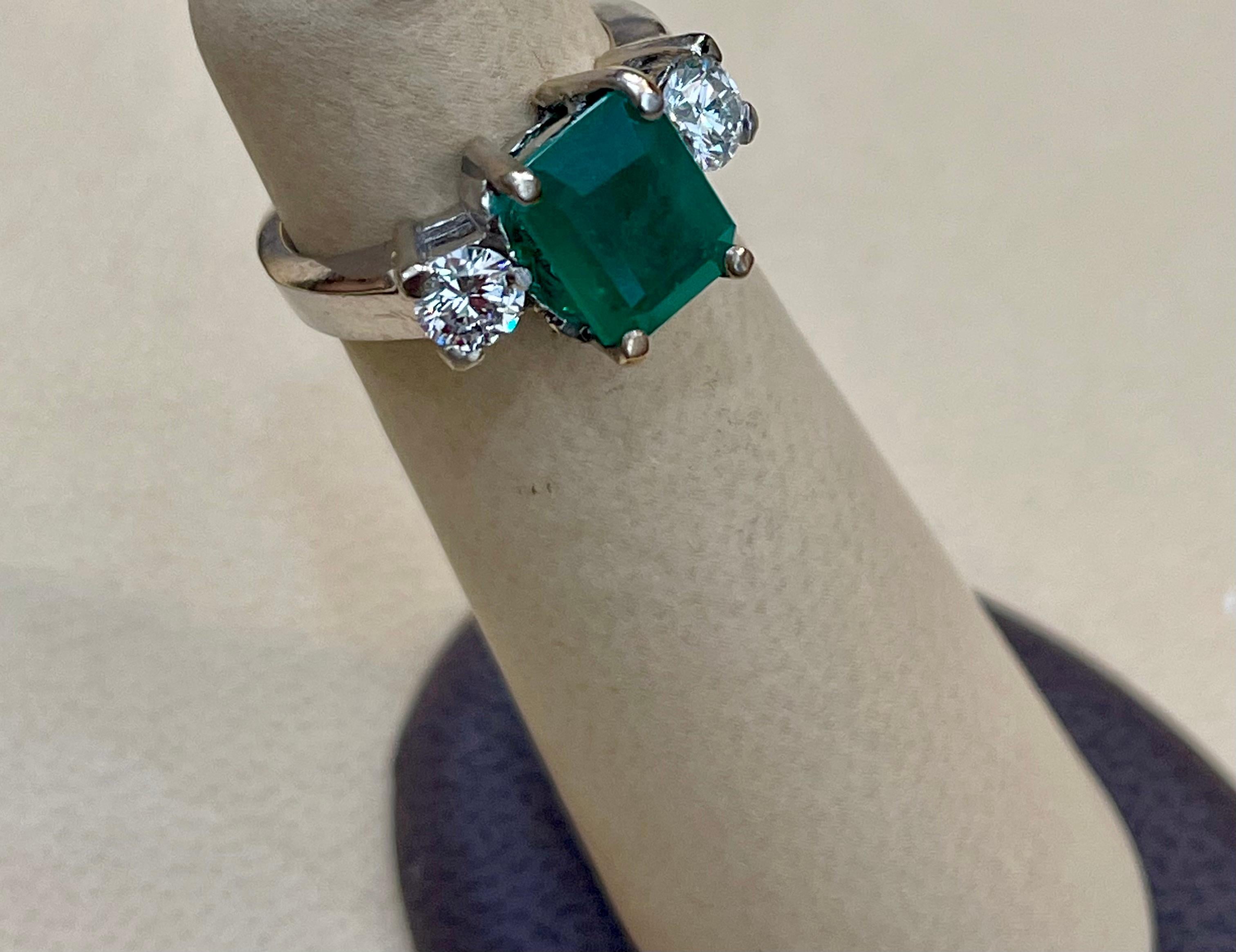 2.5 Carat Natural Emerald Cut Emerald & 0.50 Ct Diamond Ring 14 Karat White Gold 5