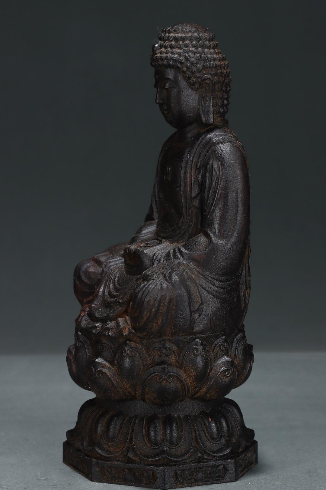 25cm Vintage Agarwood geschnitzter Vairocana-Buddha auf Lotusblume sitzend auf Lotusblume, Vintage (Holz) im Angebot