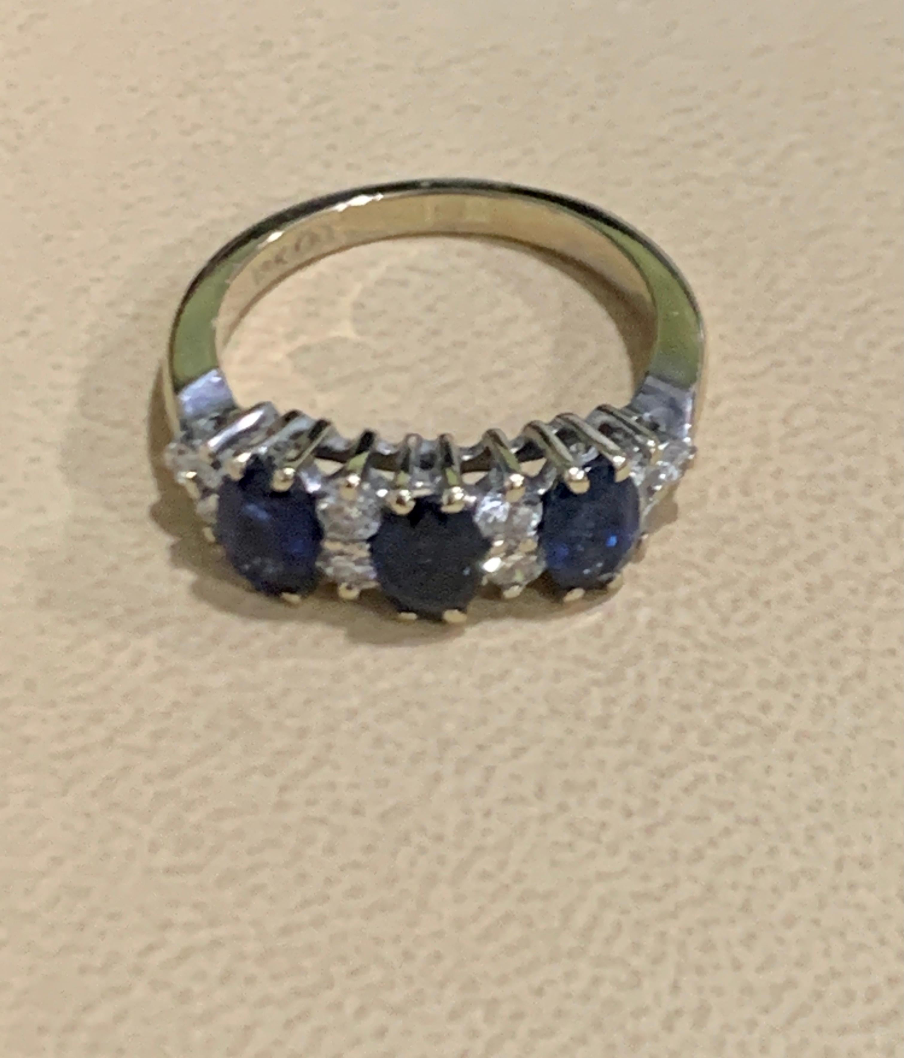 2.5ct Blue Sapphire & 0.6ct Diamond Cocktail Ring in 18 Karat White Gold Estate For Sale 5