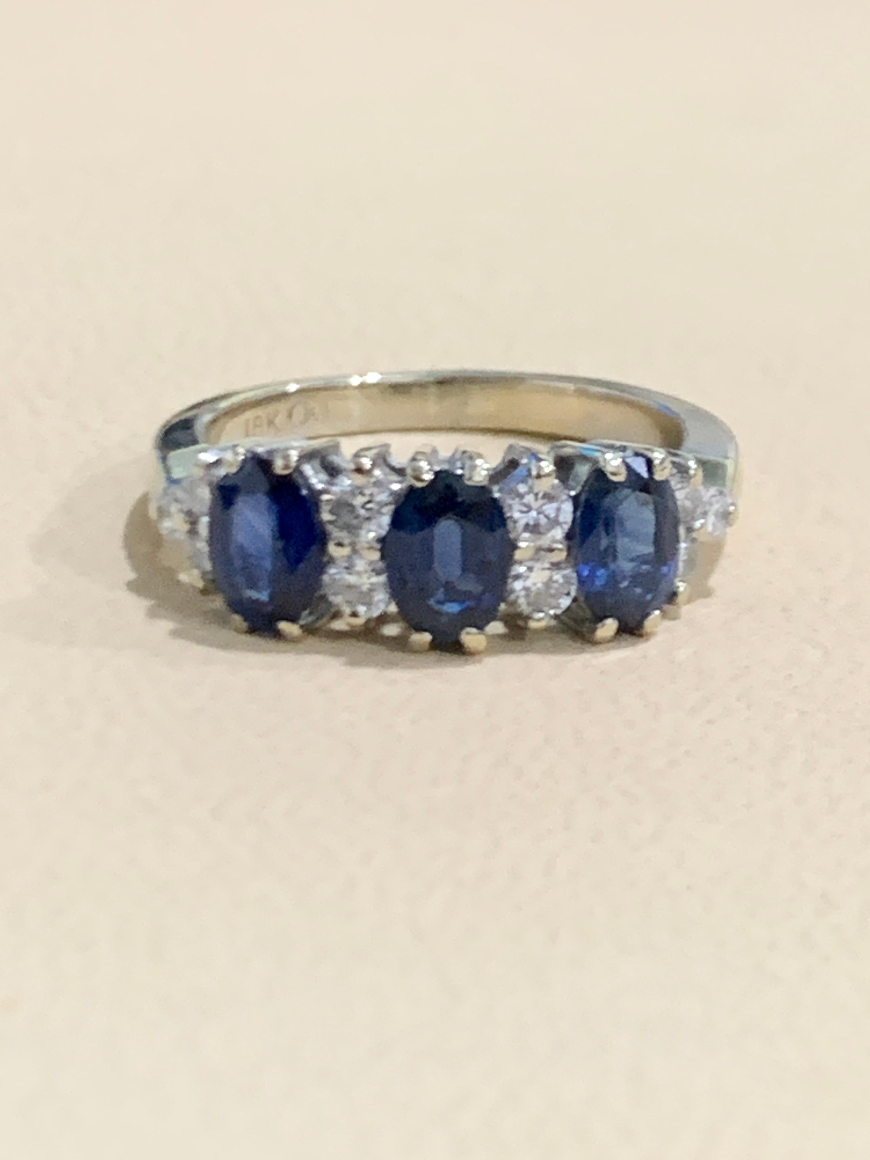 2.5ct Blue Sapphire & 0.6ct Diamond Cocktail Ring in 18 Karat White Gold Estate For Sale 7