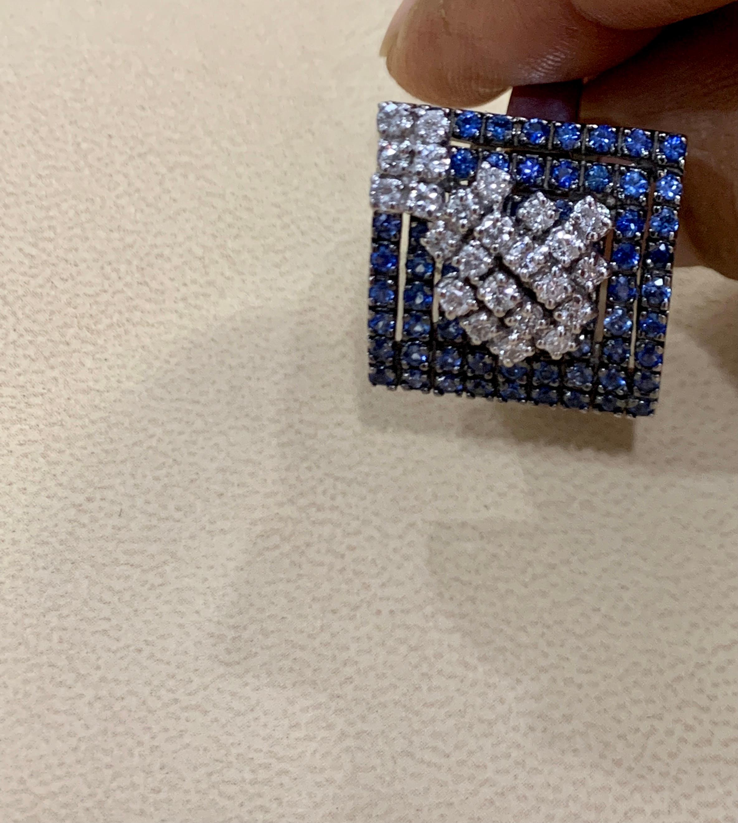 2.5 Carat Blue Sapphire and .65 Ct Diamond Cocktail Ring in 18 Karat Gold Estate en vente 12
