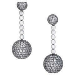 Used 25ct diamond DE GRISOGONO earrings 