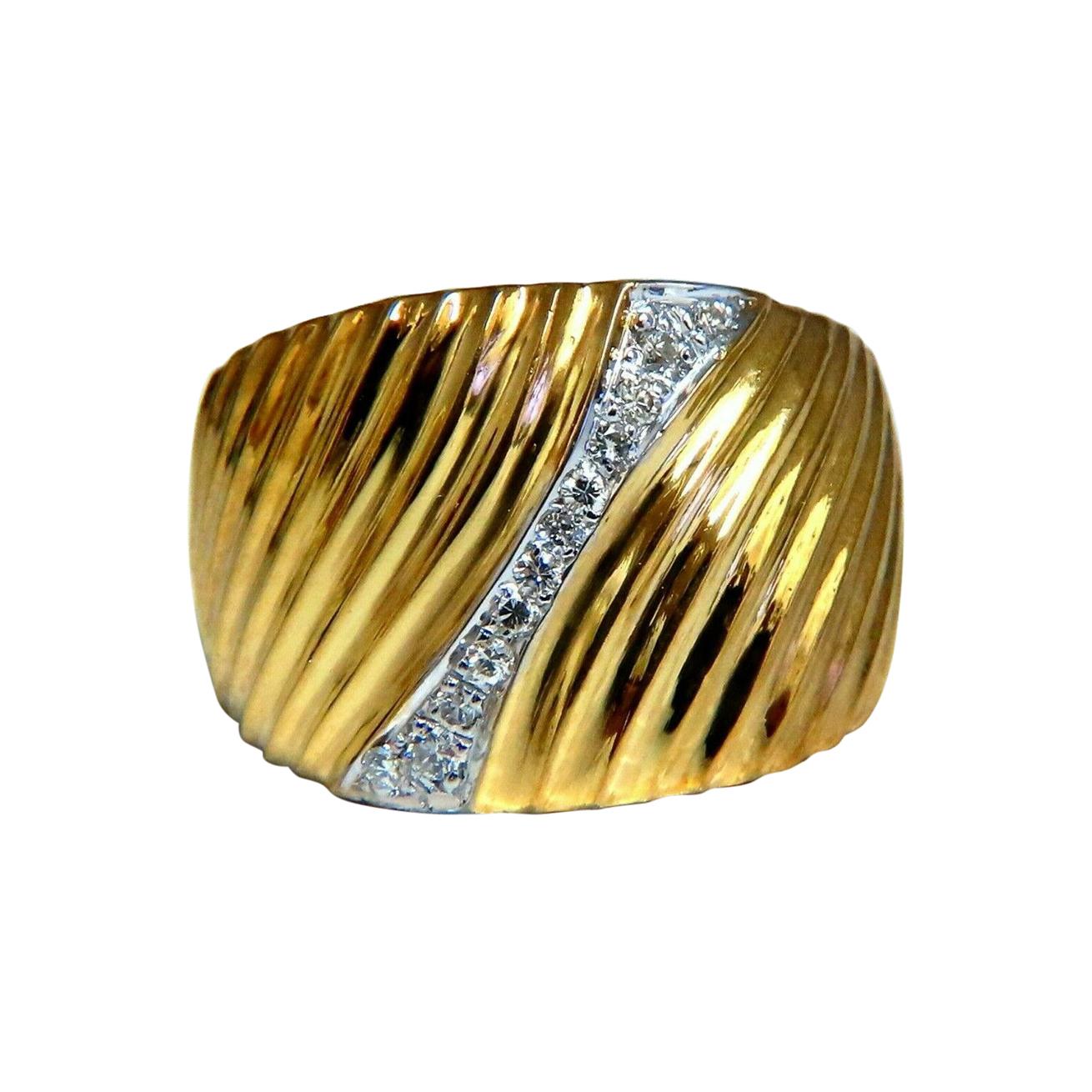 .25ct Diamantes Raya Row Anillo de banda de alto brillo 18kt