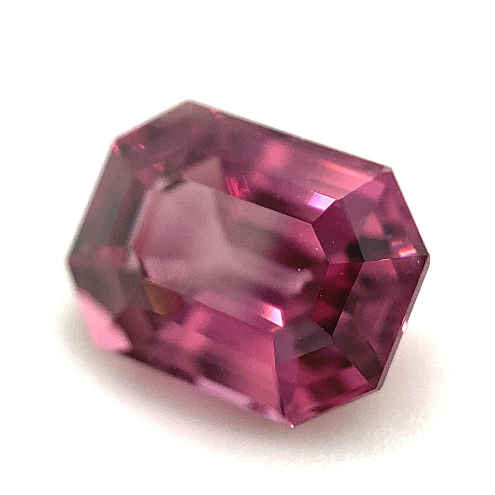 2.5ct Octagonal/Emerald Cut Pink-Purple Spinel GIA Certified Unheated For Sale 3