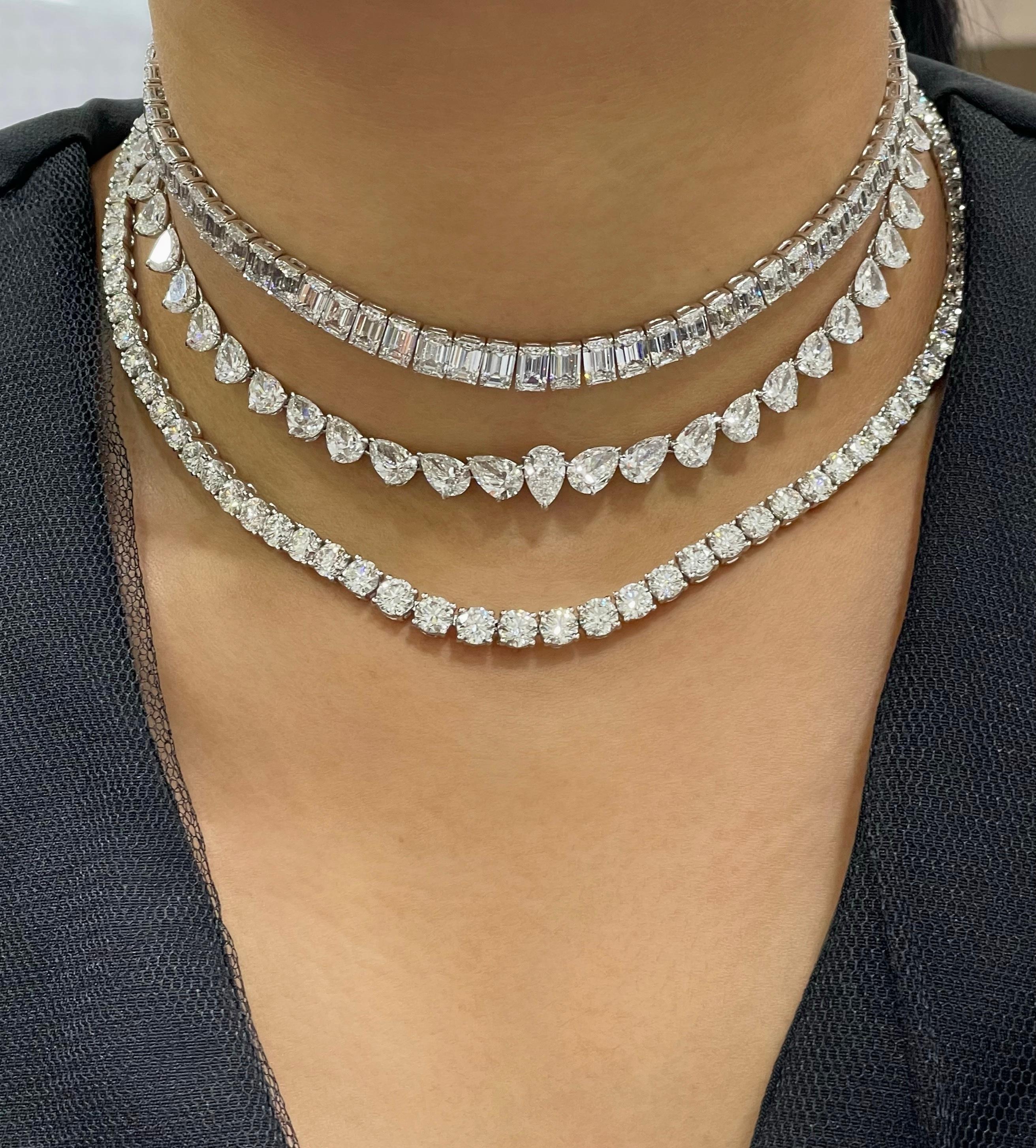 Moderne Collier de tennis en diamants ronds et brillants de 25ct en vente