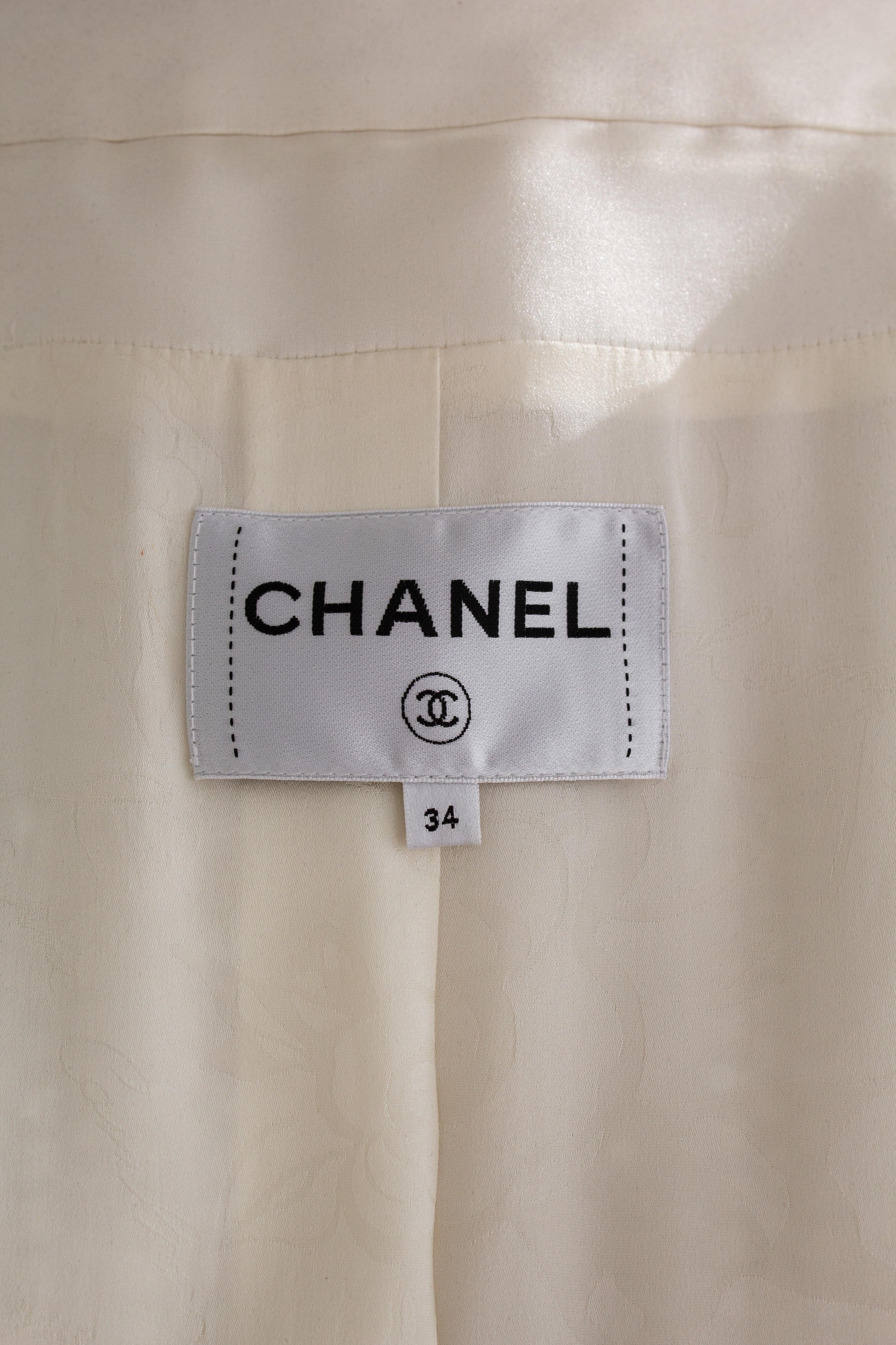 $25K Chanel Pre-Fall 2018 Métiers d'Art Hamburg Perla Giacca in tweed bianco in vendita 10