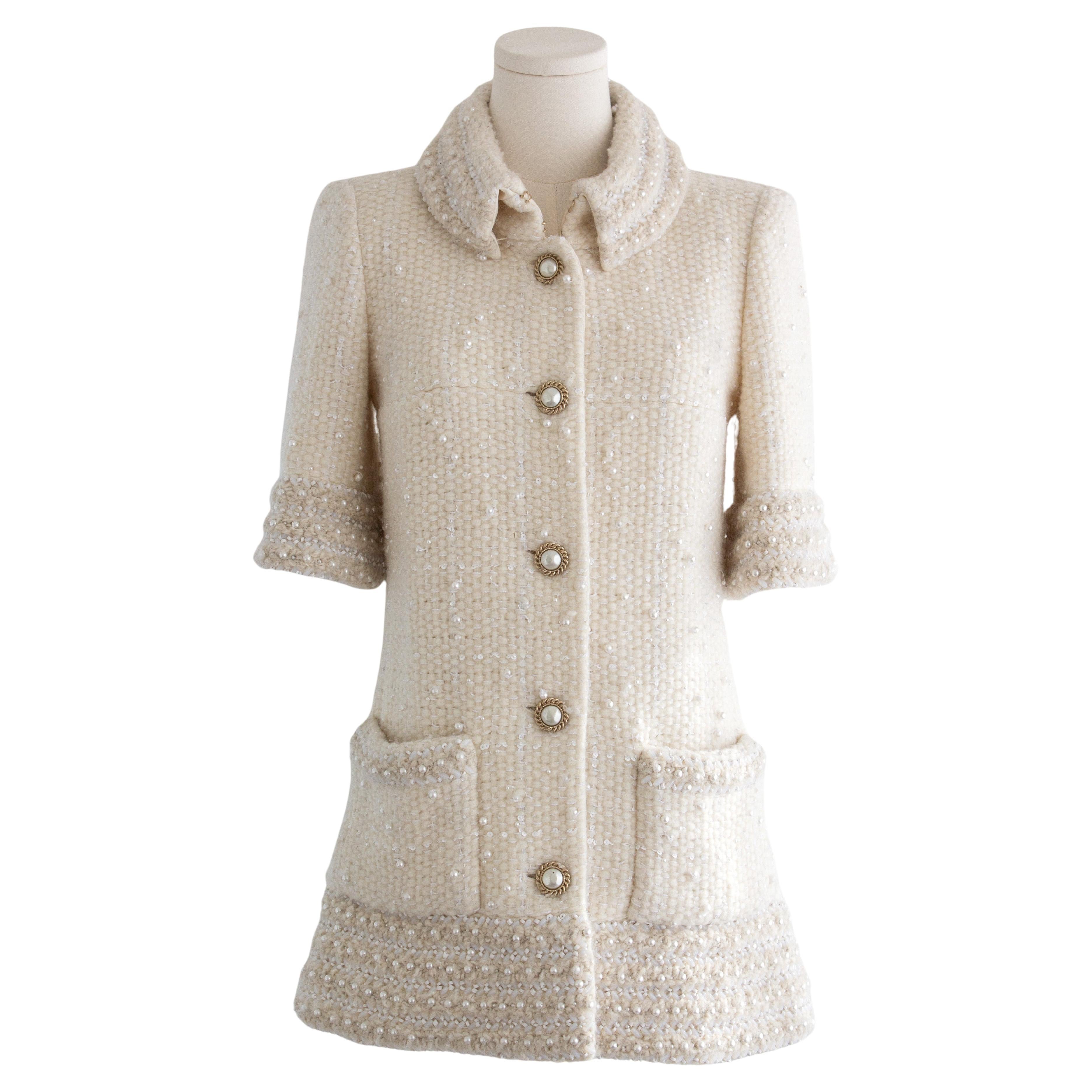 $25K Chanel Pre-Fall 2018 Métiers d’Art Hamburg Pearl White Tweed Jacket