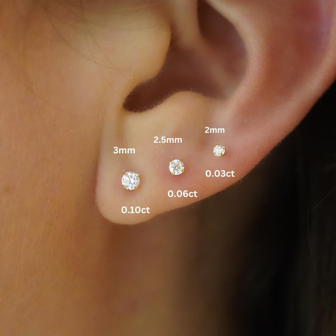 Women's 2.5mm Diamond in 14K Gold Flat Back Singe Stud Earring For Sale