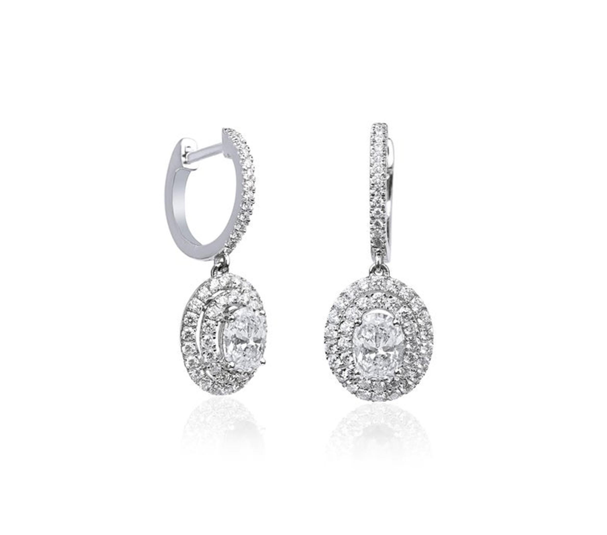 2,5TCW GIA Diamant-Ovalschliff-Doppelhalo-Ohrringe aus 18K Weißgold - ArtDeco Damen im Angebot