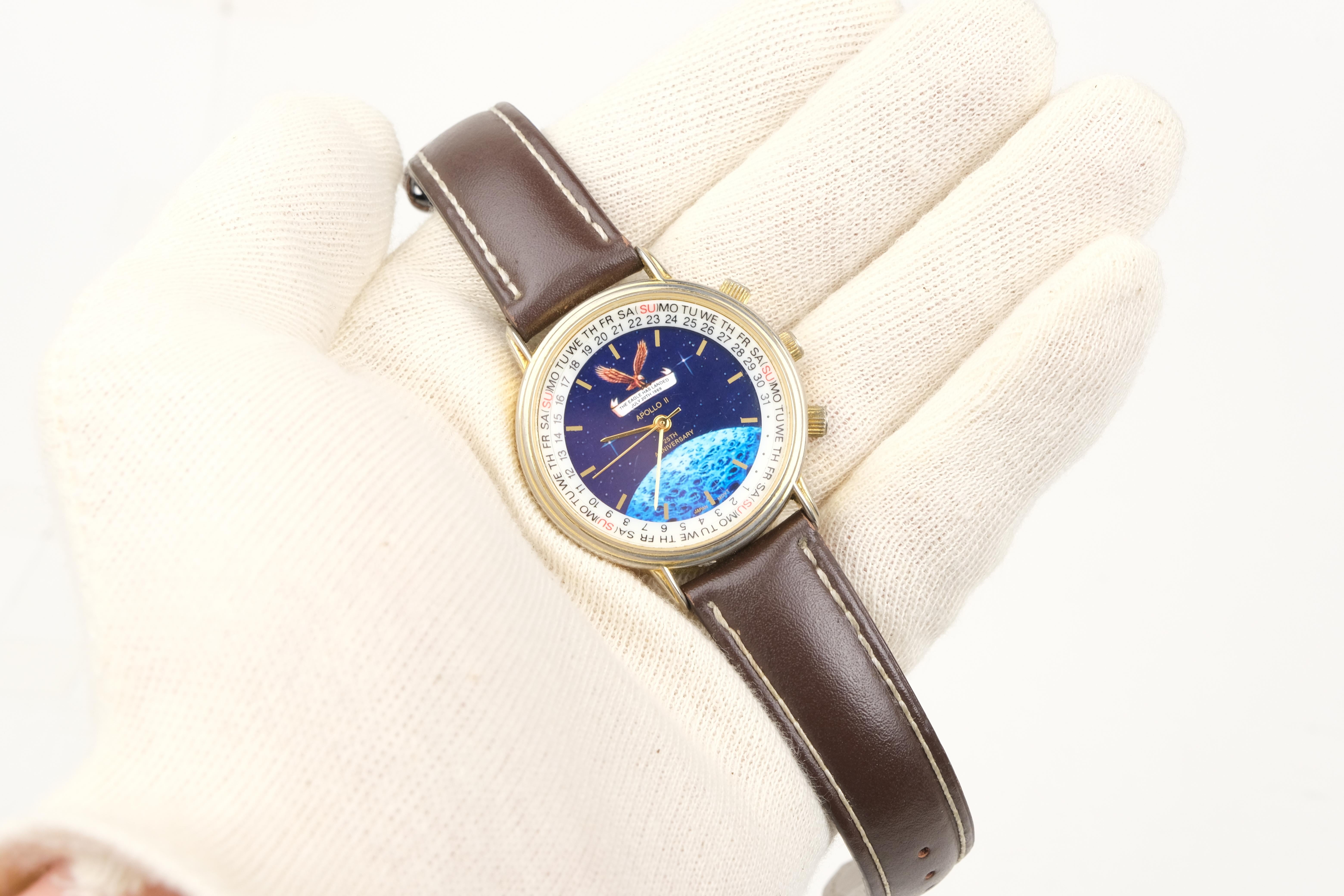 Apollo 11 Armbanduhr zum 25-jährigen Jubiläum im Angebot 4