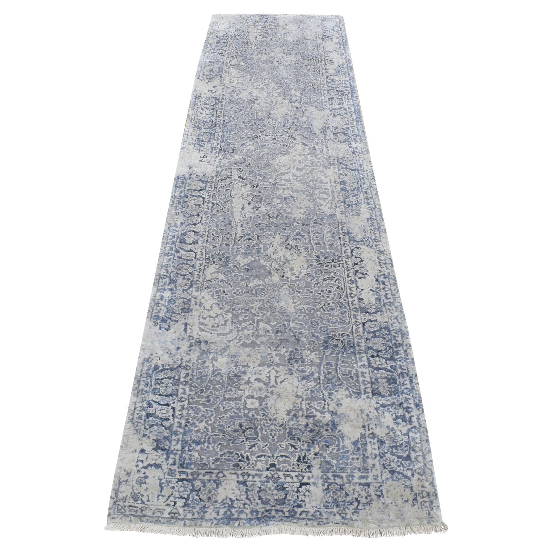 2
5"x10
Battleship Gray, Broken and Erased Pure Silk Hand Knotted Runner Rug