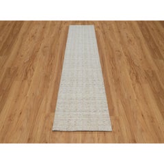 2'5"x10' Ivory Hand Loomed Vertical Stripes Design Natural Wool Runner Rug
