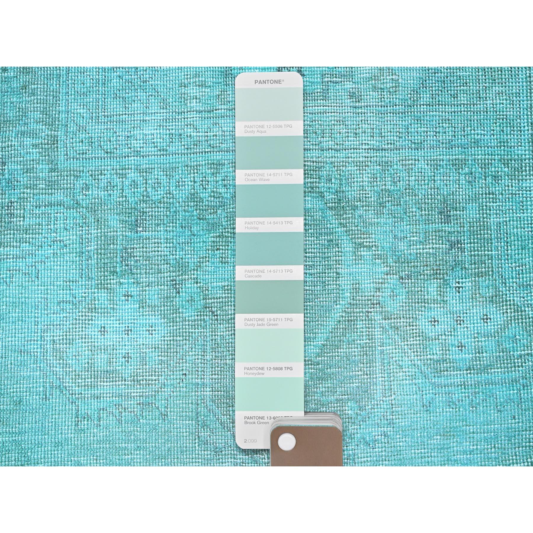 Hand-Knotted 2'5