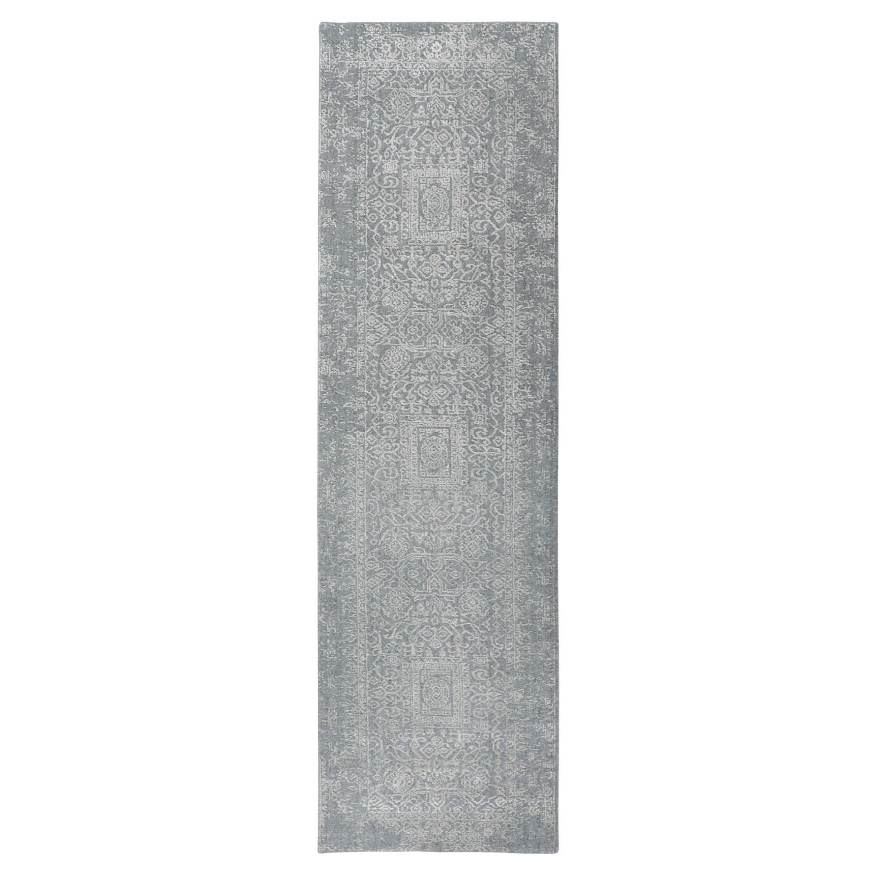2'5 "x10'2" Alfombra Corredera Moderna de Lana y Seda Artística Tejida a Mano en Jacquard Fino Gris en venta