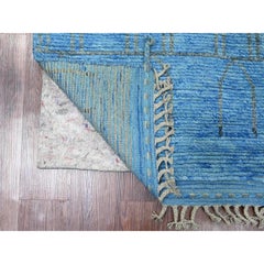 2'5 "x10'3" Blauer handgeknüpfter marokkanischer Webteppich mit geometrischem Muster aus Wolle Läufer