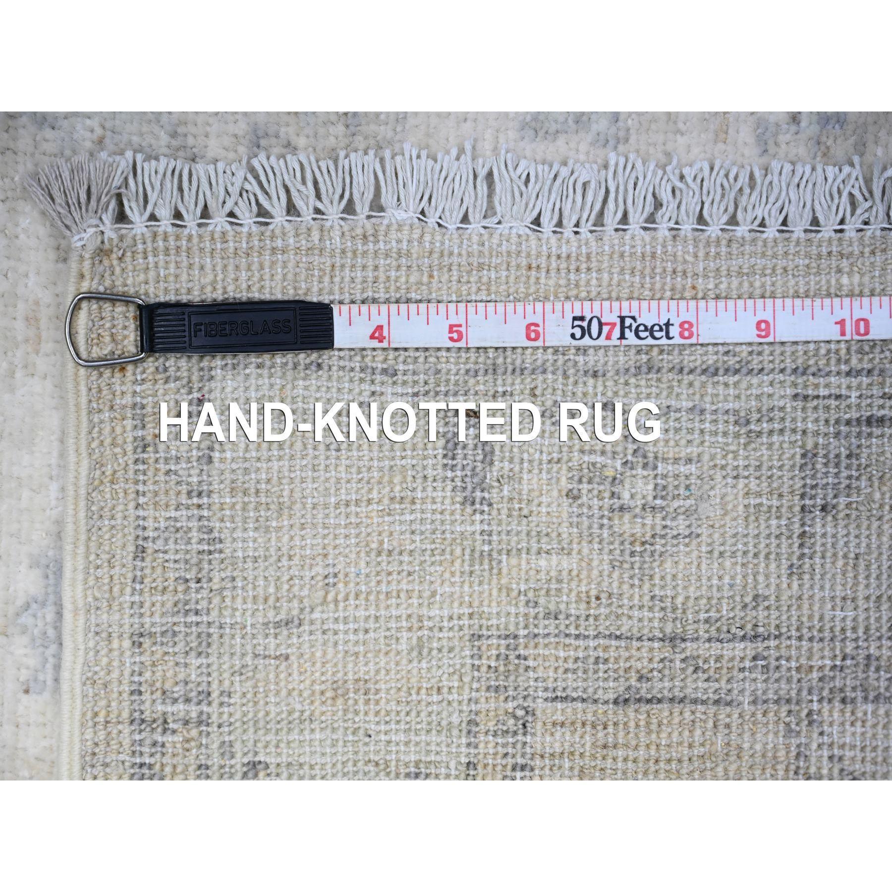 Tappeto Runner bianco di lusso in lana bianca White Wash Peshawar annodato a mano 2'5 