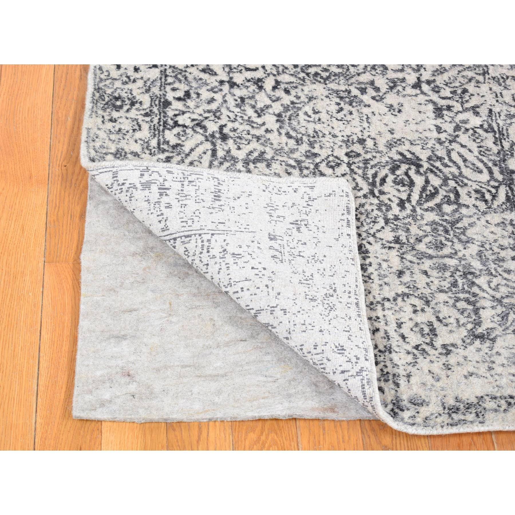 This is a truly genuine one-of-a-kind Light Gray, Transitional Jacquard Loomed, Wool and Plant Based Silk, Runner Oriental Rug. It has been Knotted for months and months in the centuries-old weaving craftsmanship techniques by expert