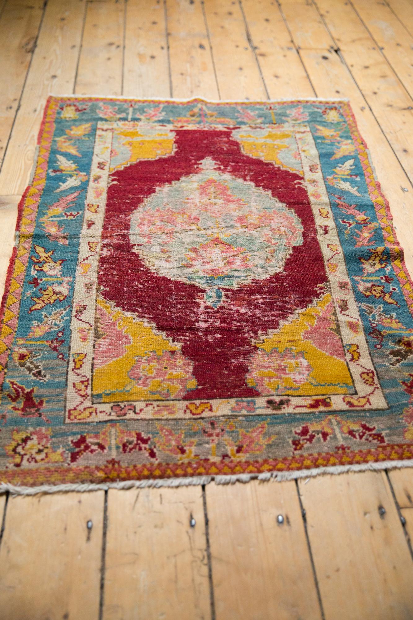 Early 20th Century Antique Anatolian Rug For Sale