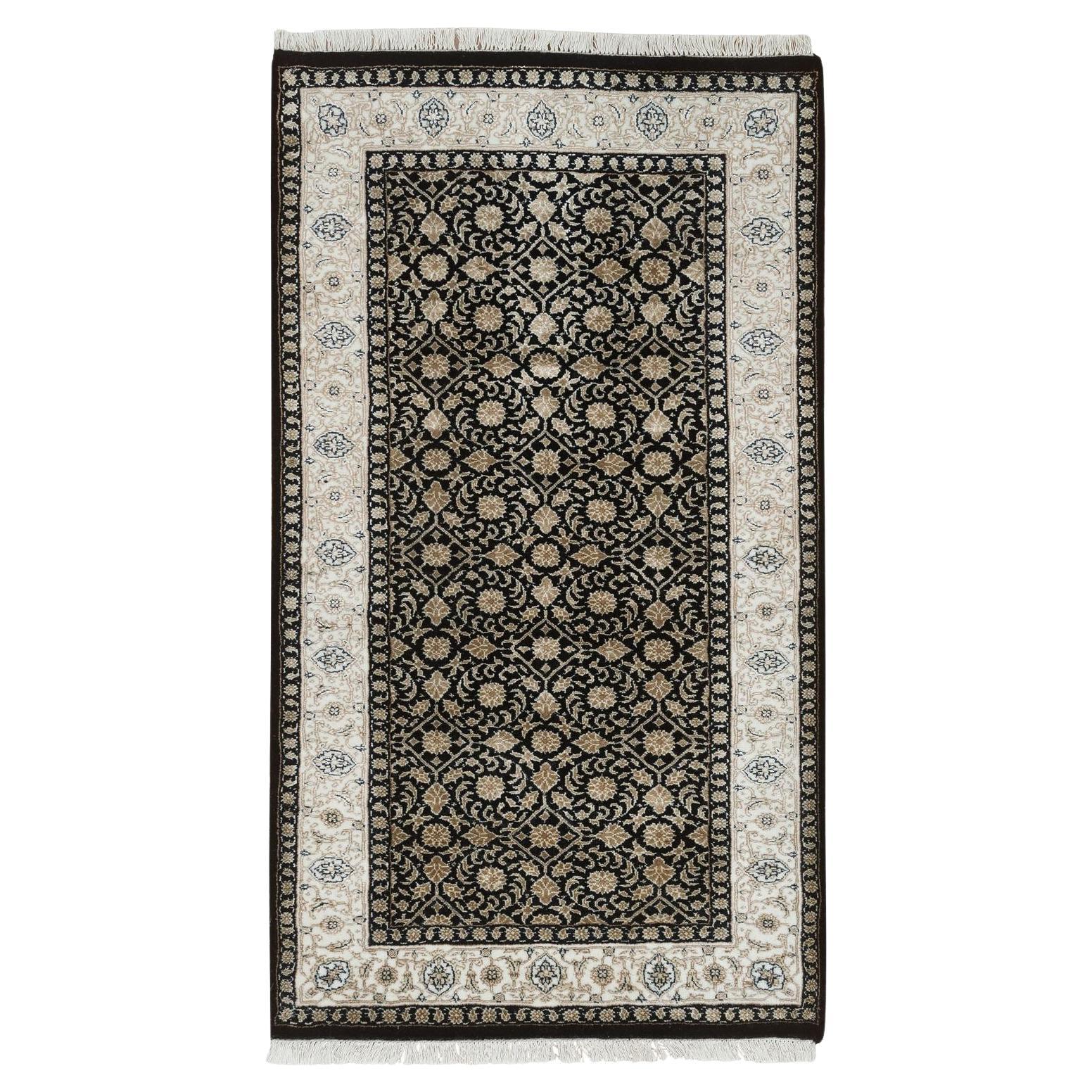 Tappeto Eerie Nero Annodato a Mano Herati Design 250 KPSI in Lana