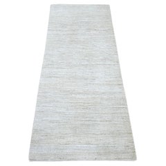 2'5 "x6' Elfenbeinfarbenes einfarbiges Muster Handgeknüpfter Ghazni Woll-Läufer Orientteppich