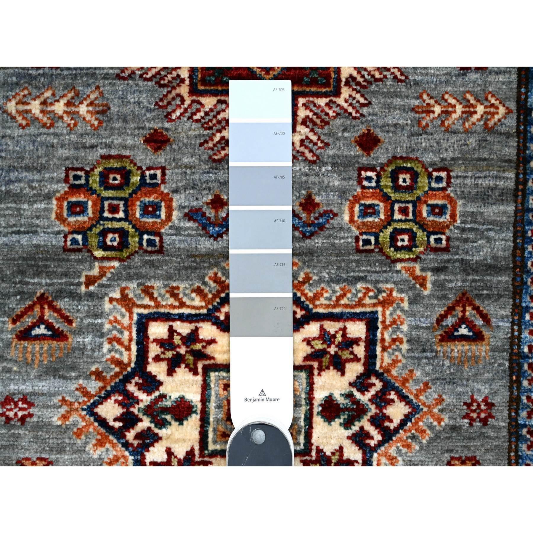 Kazakh Tapis de course noué à la main gris baleine super Kazak 2'5