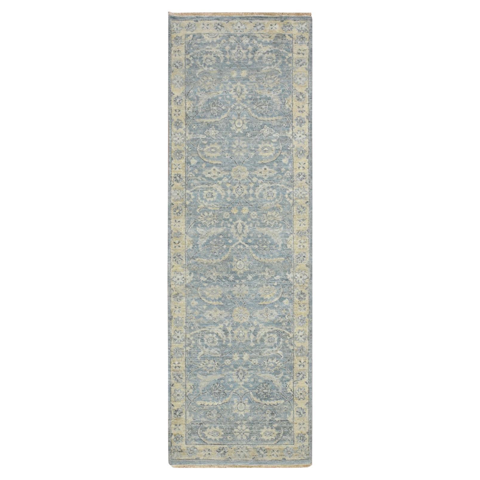2
5"x7
10" Beau Blue, Pure Wool, Sickle Leaf Design, Hand Knotted, Runner Rug