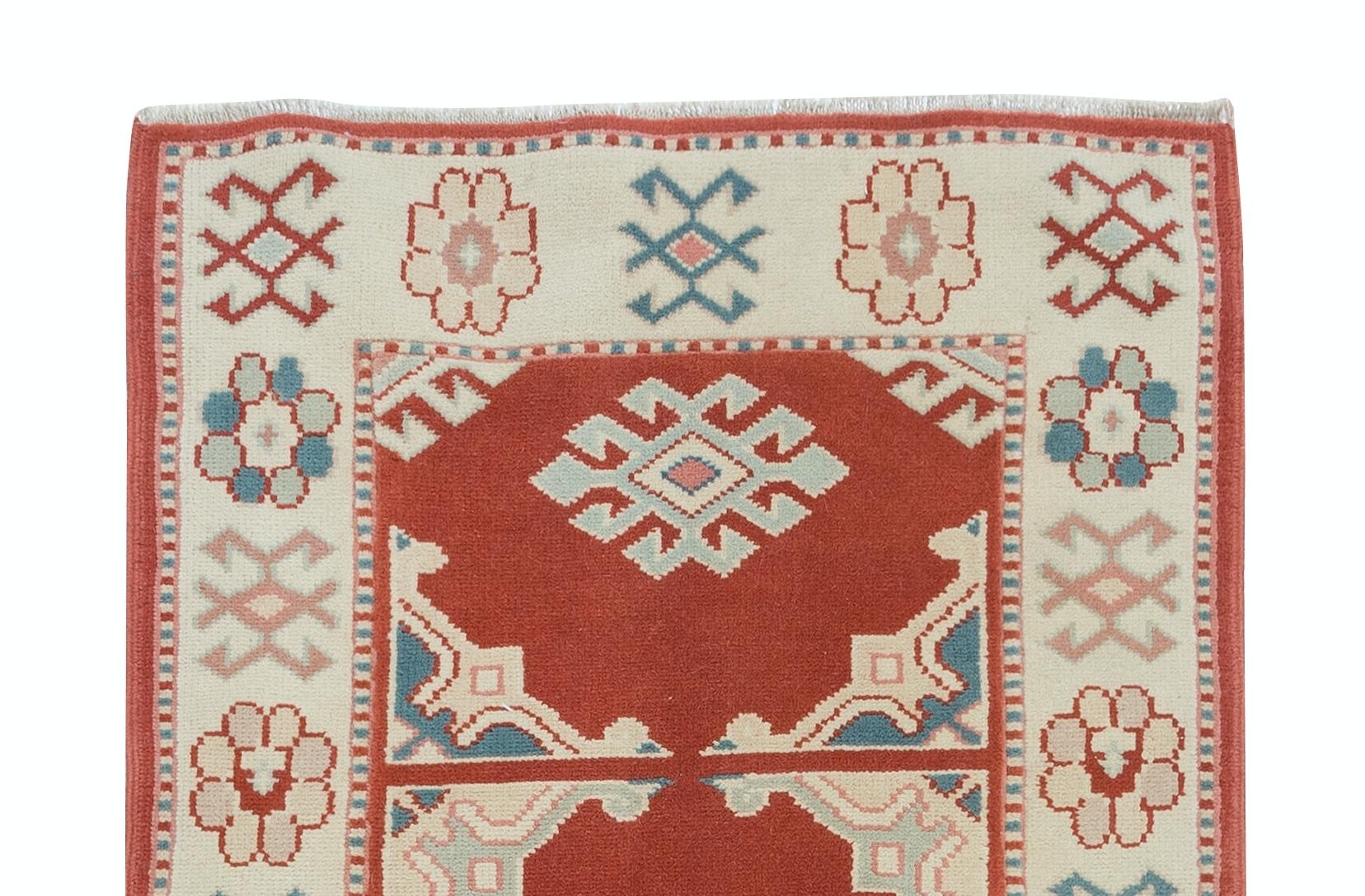 2.5x7.3 Ft Handgefertigter Flurteppich. Flur Läufer Teppich. Roter Treppenteppich. Küchenteppich im Zustand „Hervorragend“ im Angebot in Spring Valley, NY