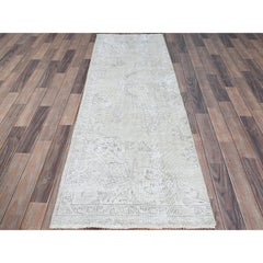 Alfombra de pasillo vintage persa de Tabriz, tejida a mano, de lana 100 %, color marfil, de 2'5" x 7'6"