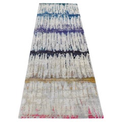 2'5"x8' Medium Gray THE CARDIAC Sari Silk with Wool Handmade Runner Rug