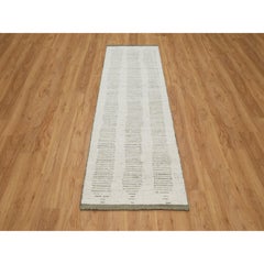 2'5"x8' Papyrus White Hand Woven Flat Weave with Textured Pile Wool Runner Rug