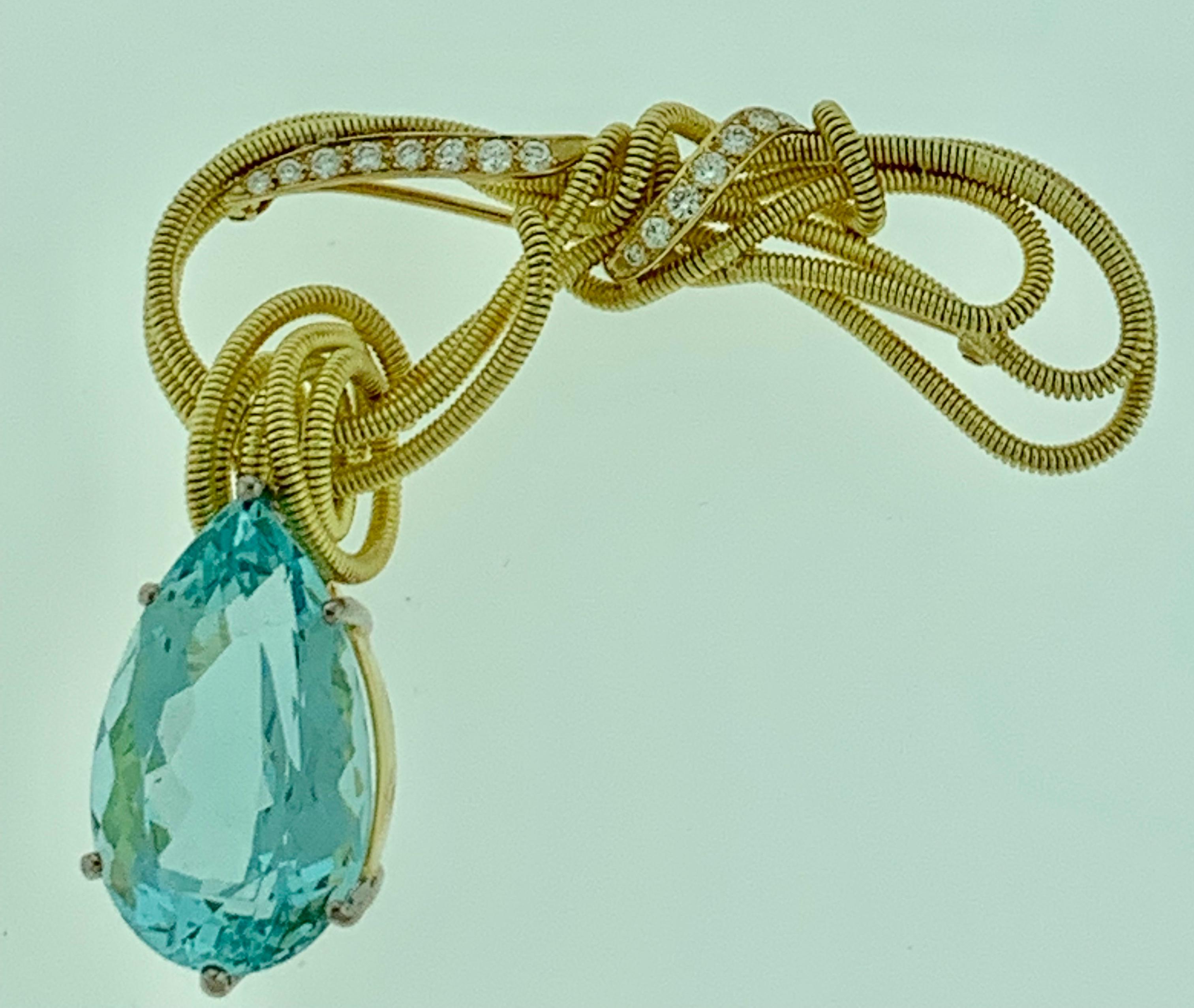 26 Carat Aquamarine and Diamond Pendant /Pin in 18 Karat Yellow Gold Gloria Bass In Excellent Condition In New York, NY