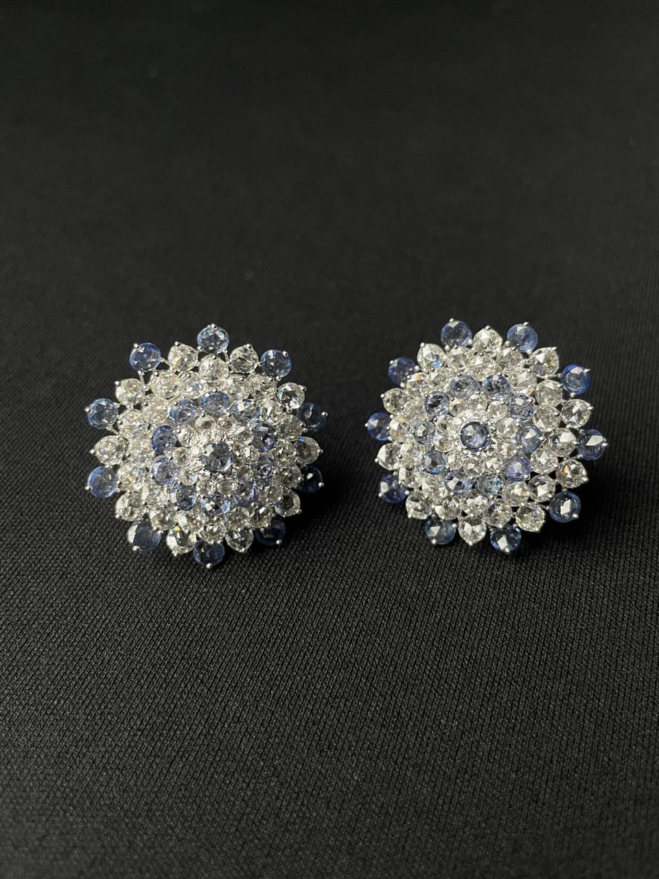 26 Karat Diamanten und Perlen Ohrringe 18k Weißgold Lang Flatterhaft Flexibel im Angebot 6