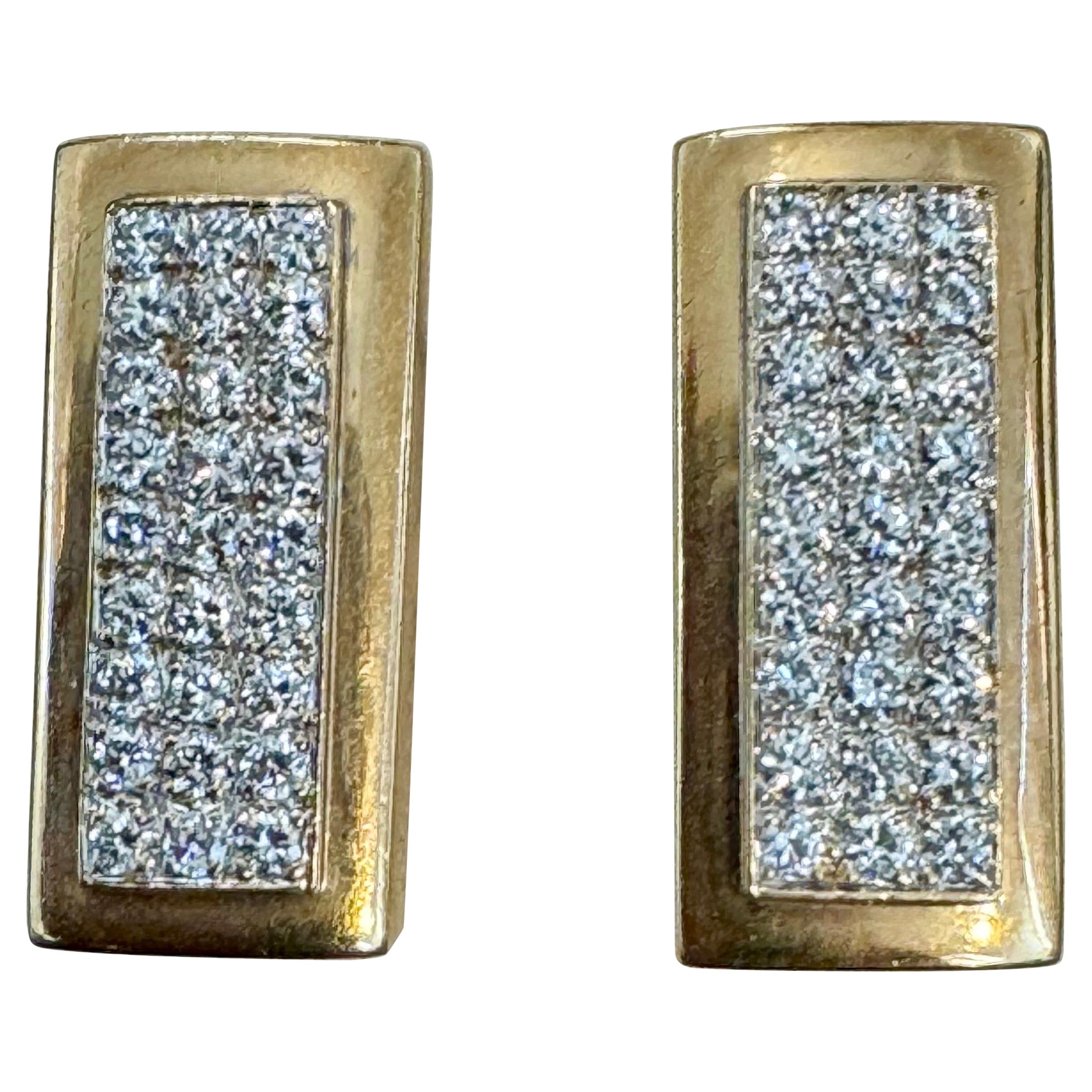 Orecchini da donna con diamante di qualità VS da 2,6 carati, oro giallo 14 carati 9,8 gm in vendita