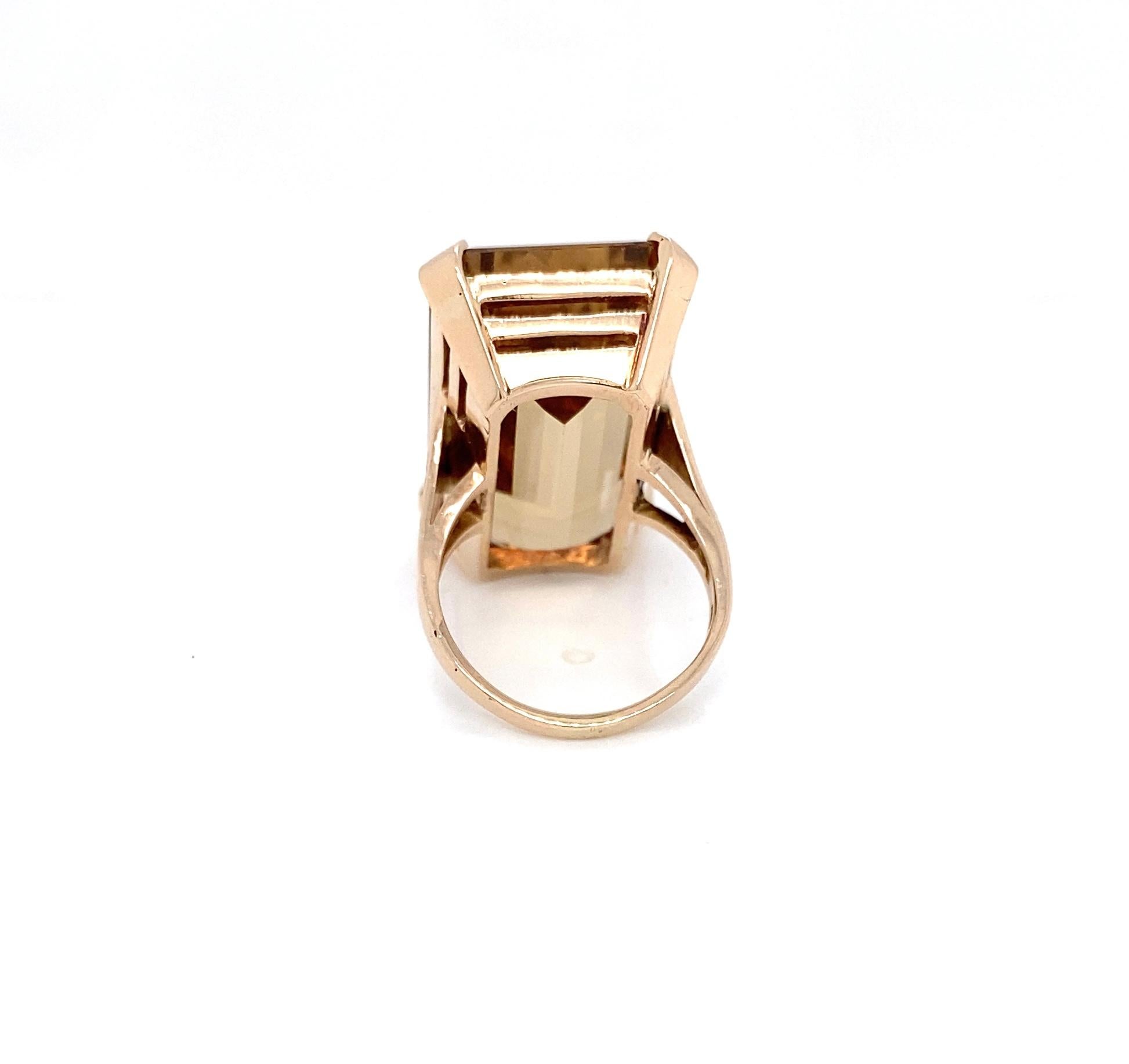 26 Karat Smaragdschliff Citrin und 14K Rose Gold 1960s Cocktail Ring im Zustand „Gut“ im Angebot in Towson, MD