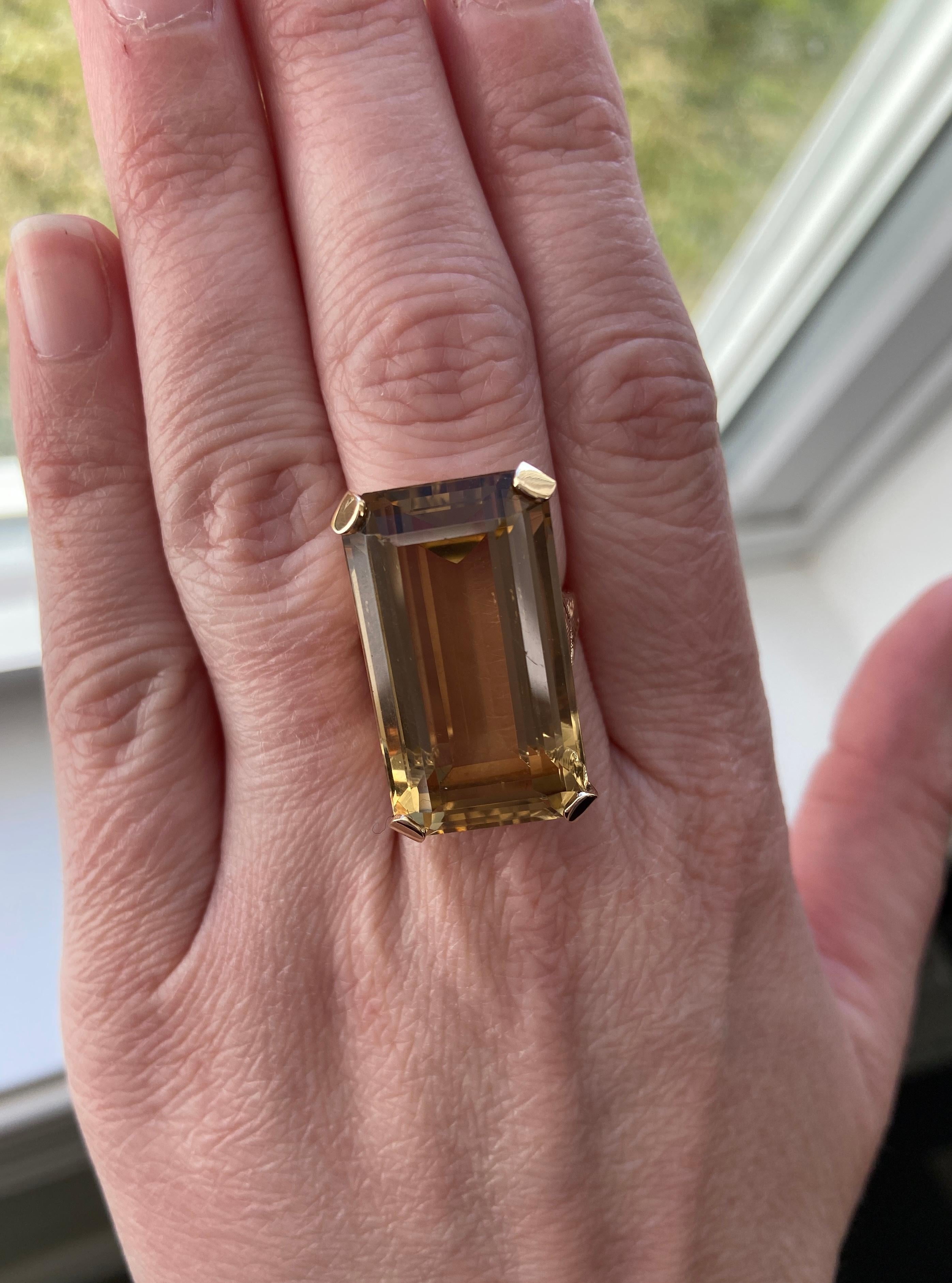 26 Karat Smaragdschliff Citrin und 14K Rose Gold 1960s Cocktail Ring im Angebot 3