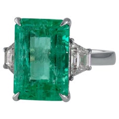 6 Carat Natural Emerald Diamond Engagement Ring Set in 18K Gold, Cocktail Ring