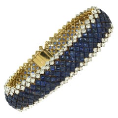 26 Carat Multi Row Square Sapphire and Diamond Yellow Gold Bracelet