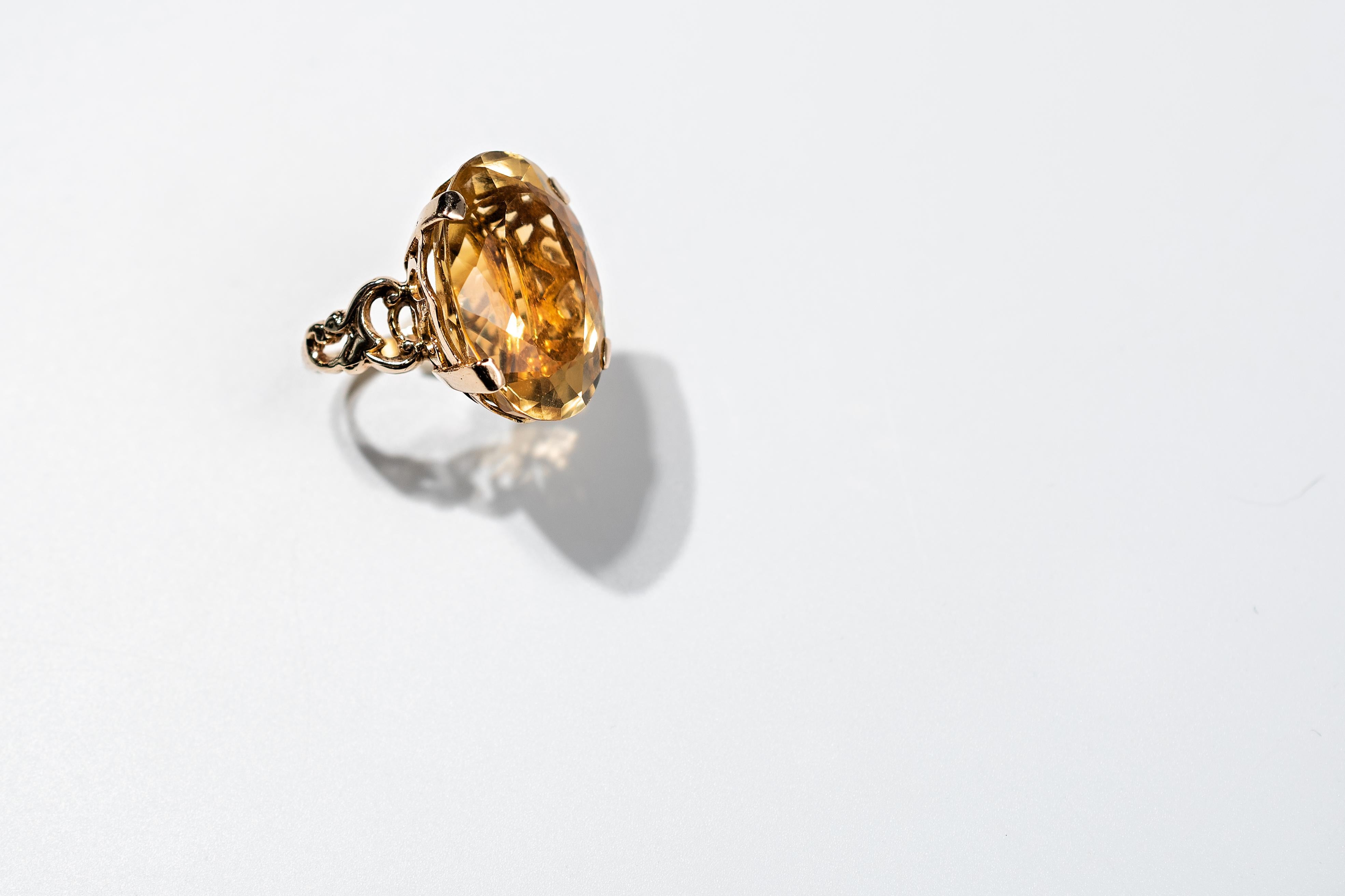 26 Carat Oval Yellow Citrine Ring, Vintage 10k Gold 2