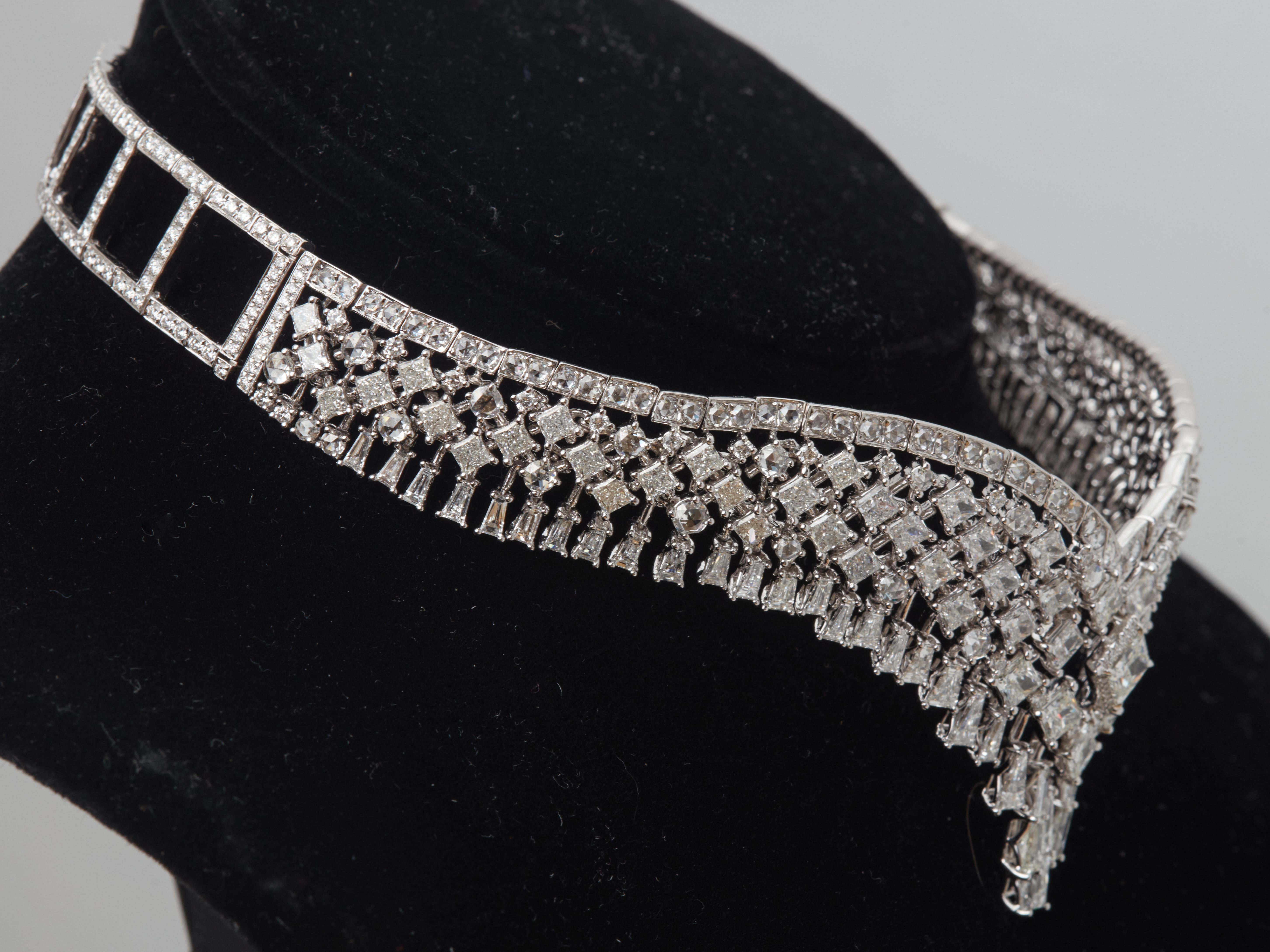 Art Deco 26 Carat Red Carpet Diamonds Choker Necklace, 18K White Gold by Novel Collection