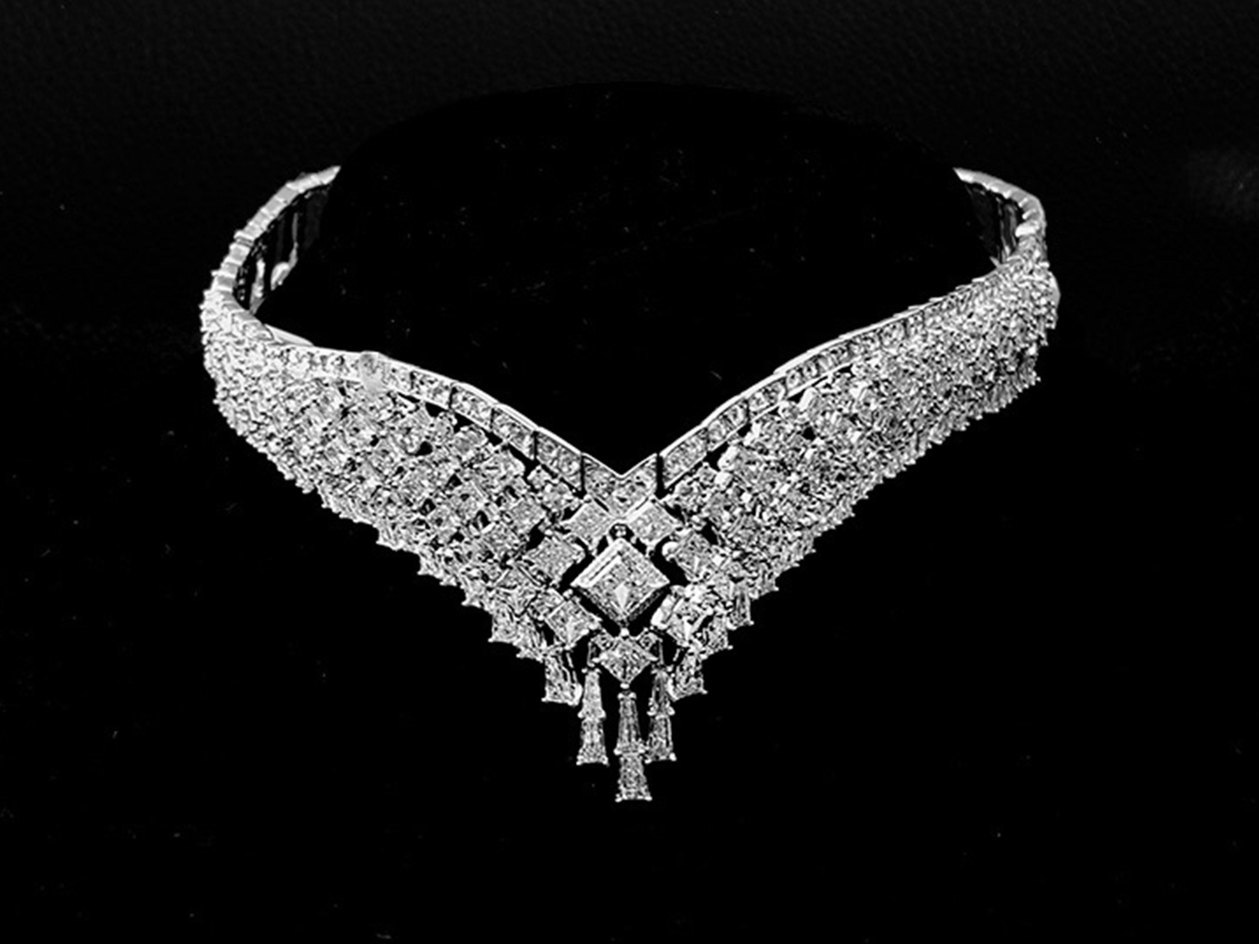 Princess Cut 26 Carat Red Carpet Diamonds Choker Necklace, 18K White Gold by Novel Collection