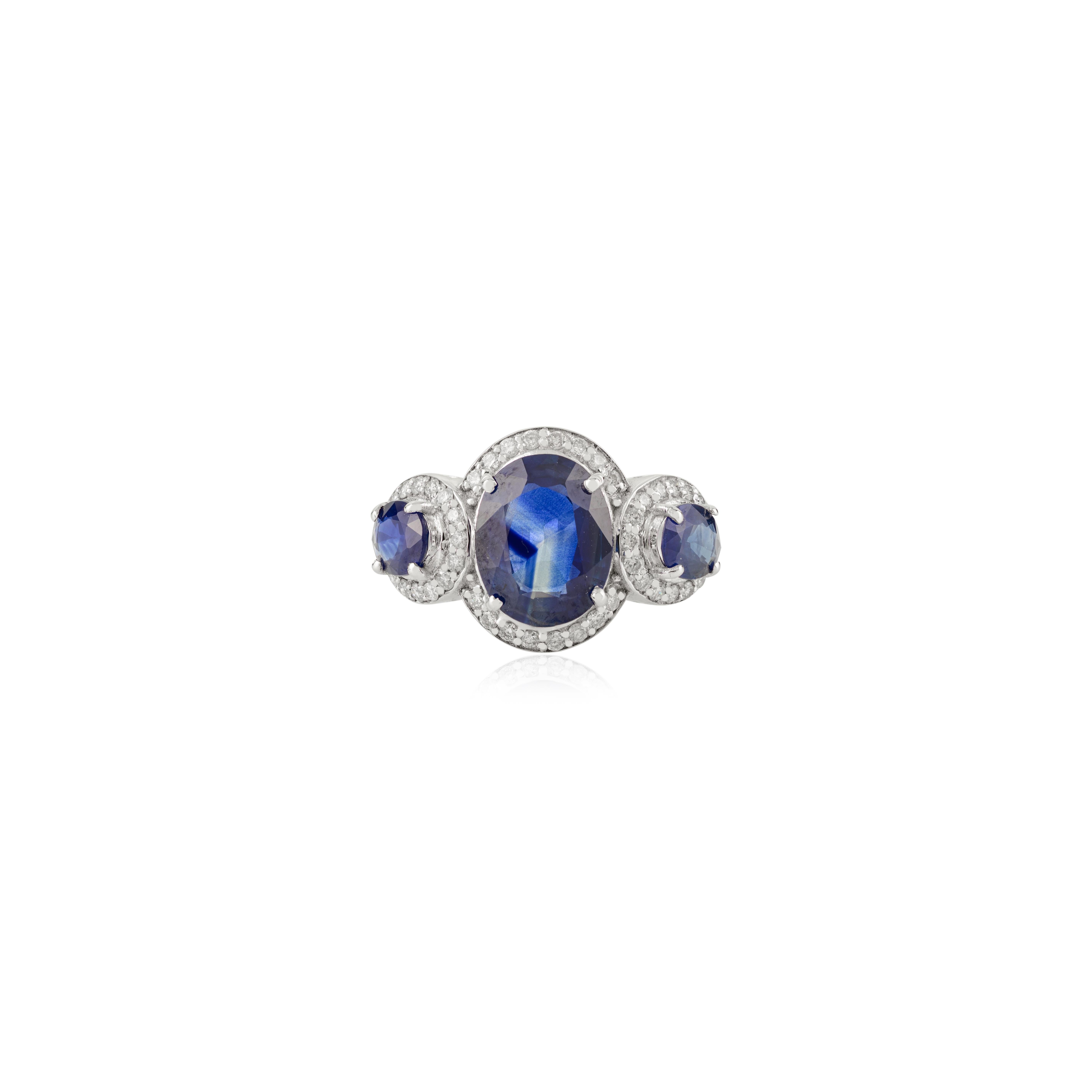 En vente :  2.6 Ct Deep Blue Sapphire and Diamond Three-Stone Ring in 14K White Gold Jewelry 7