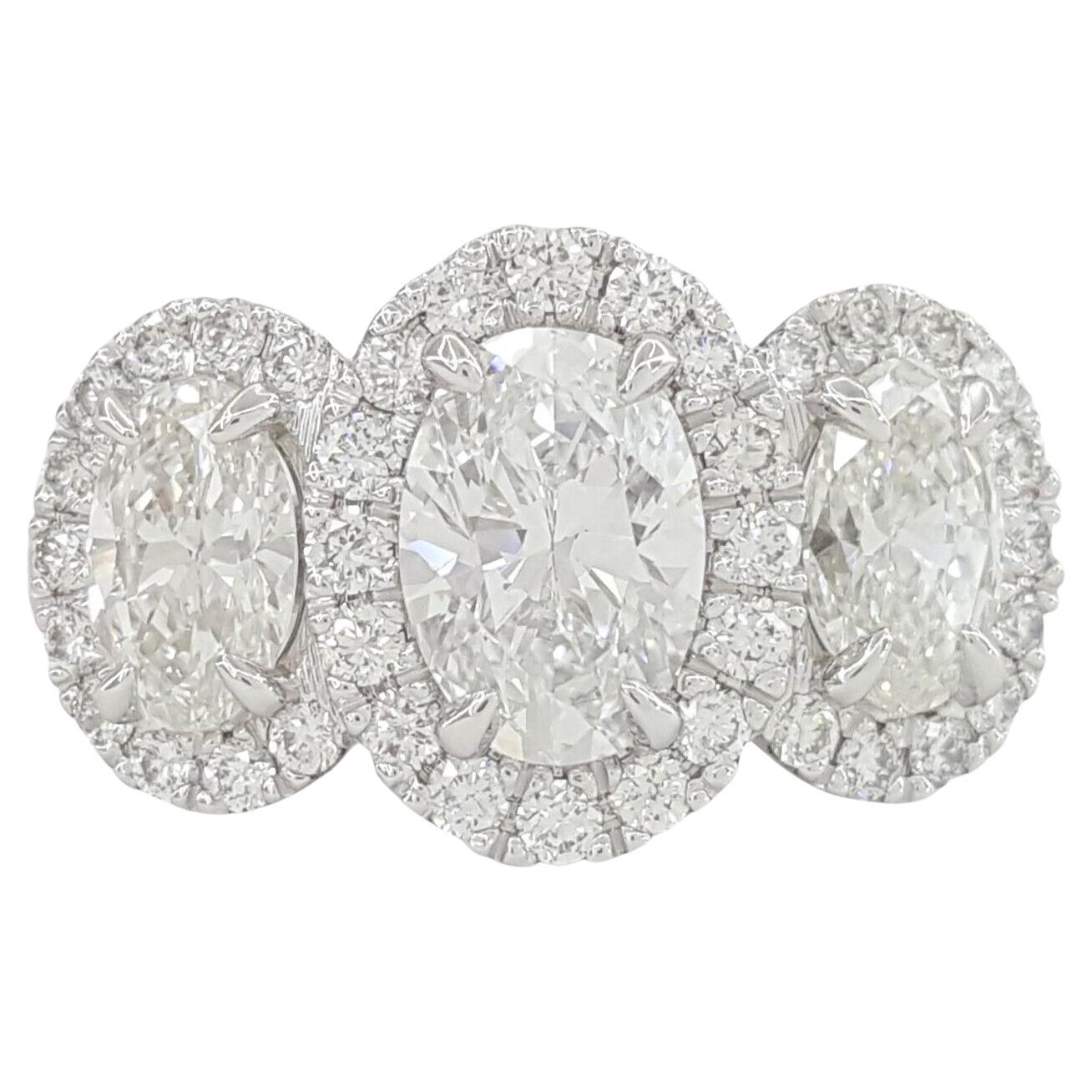 Exquisite 12 Carat Marquise Round Diamond Bracelet D/E Color VVS 